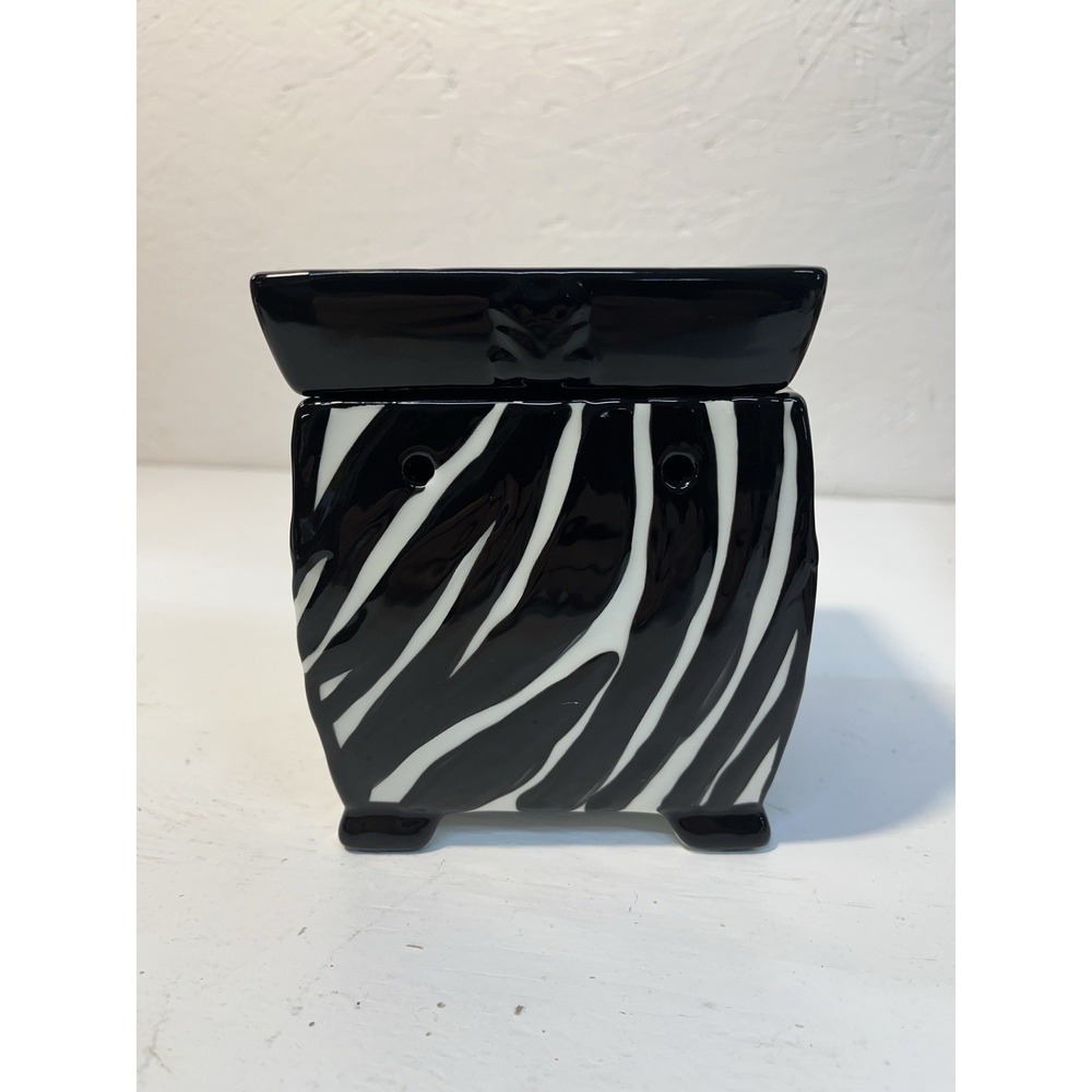 Tyler Candle Company Zebra Wax Warmer‎ With Diva Scent Wax Melts NIB